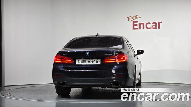 BMW 5-Series 530i xDrive M Sport Package Plus