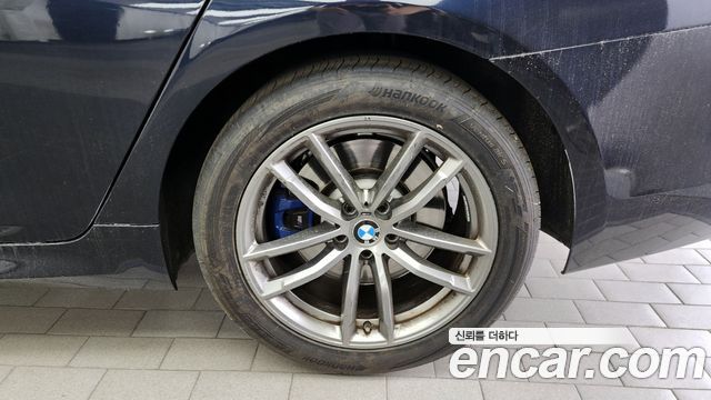BMW 5-Series 530i xDrive M Sport Package Plus