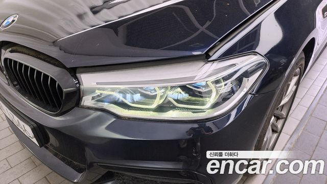 BMW 5-Series 530i xDrive M Sport Package Plus
