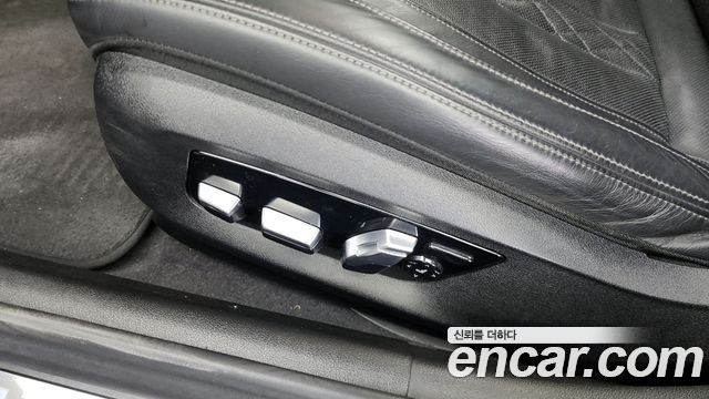 BMW 5-Series 530i xDrive M Sport Package Plus