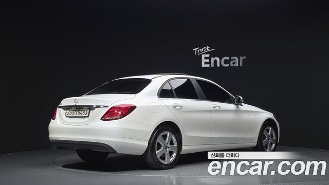 Mercedes-Benz C-Class C200