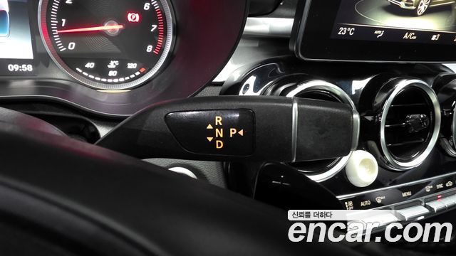 Mercedes-Benz C-Class C200