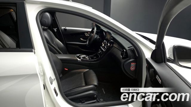 Mercedes-Benz C-Class C200