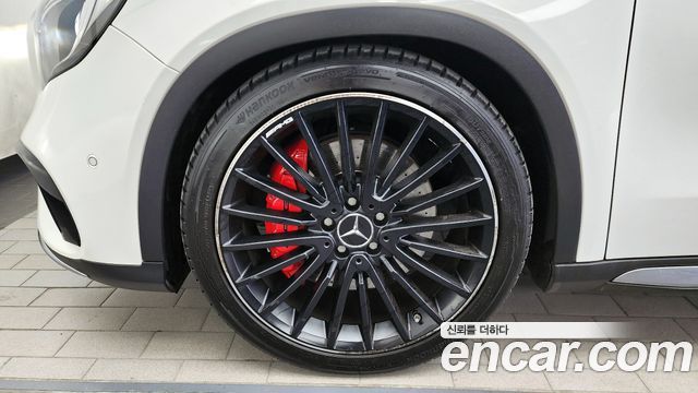 Mercedes-Benz GLA-Class GLA45 AMG 4MATIC