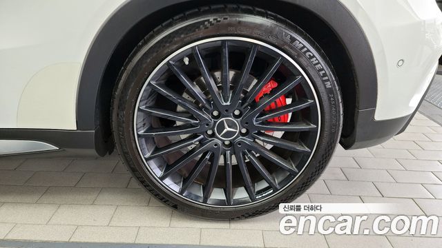 Mercedes-Benz GLA-Class GLA45 AMG 4MATIC