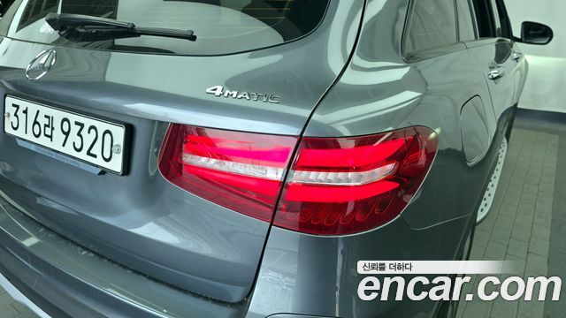 Mercedes-Benz GLC-Class GLC350e 4MATIC Premium