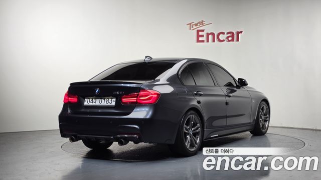 BMW 3-Series 328i M Sport