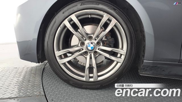 BMW 3-Series 328i M Sport
