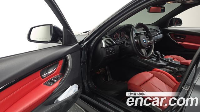 BMW 3-Series 328i M Sport