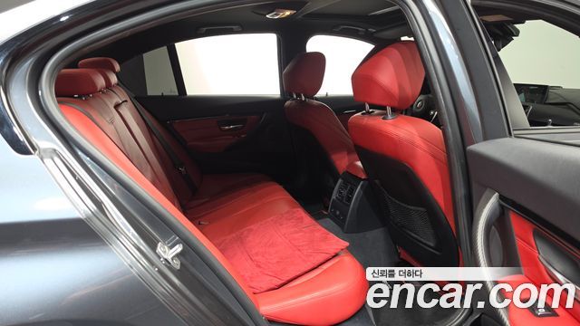 BMW 3-Series 328i M Sport