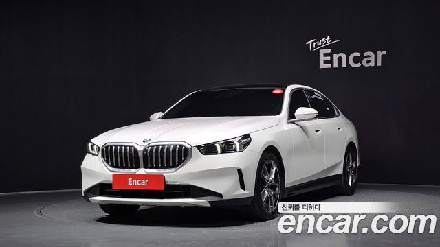 BMW 5-Series 520i