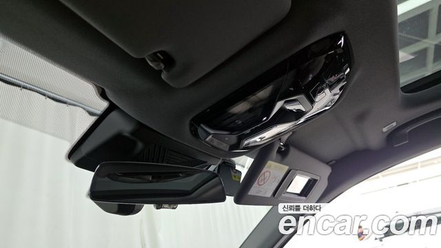 BMW 5-Series 520i