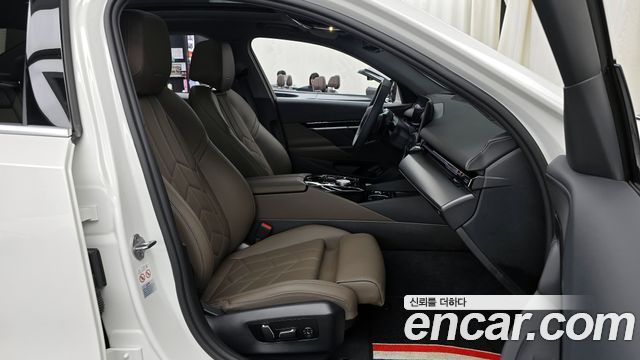 BMW 5-Series 520i