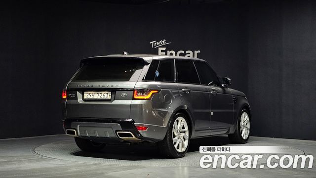 Land Rover Range Rover Sport 3.0 SDV6 HSE Dynamic