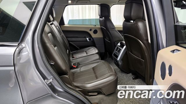Land Rover Range Rover Sport 3.0 SDV6 HSE Dynamic