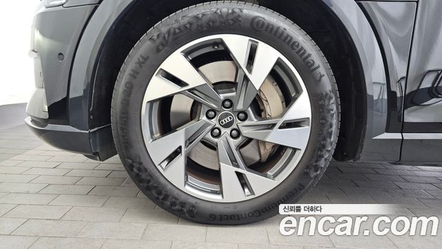 Audi e-tron 50 Quattro