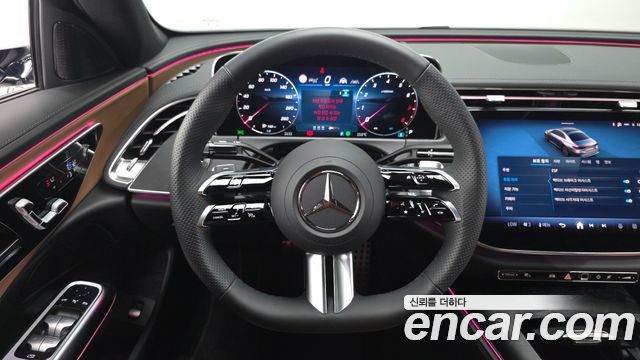 Mercedes-Benz E-Class E200 AMG Line