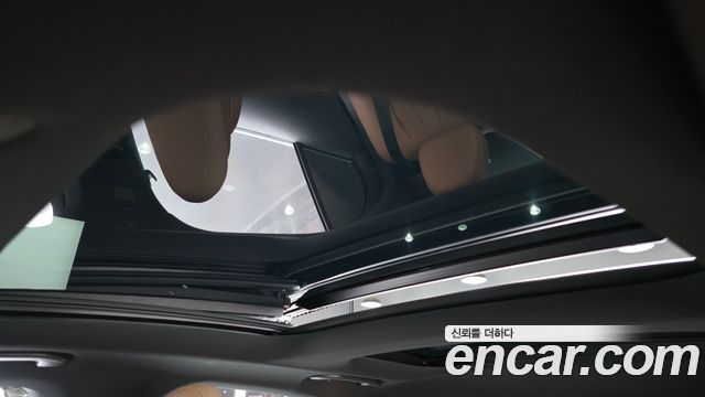 Mercedes-Benz E-Class E200 AMG Line