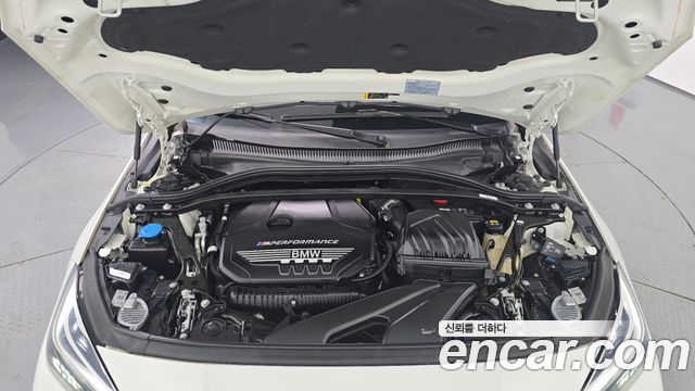 BMW 2-Series M235i xDrive