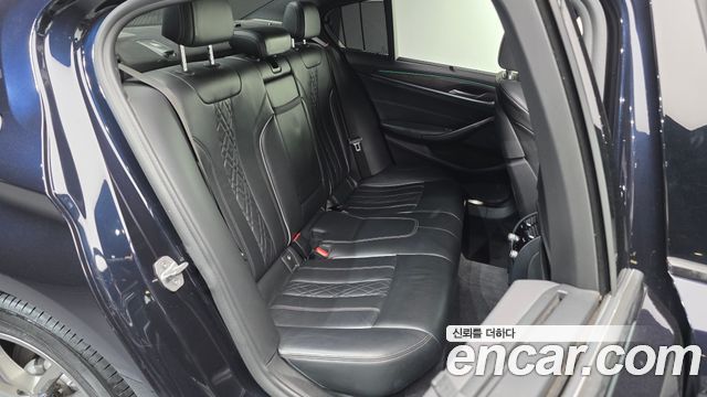 BMW 5-Series 520d M Sport Package Plus