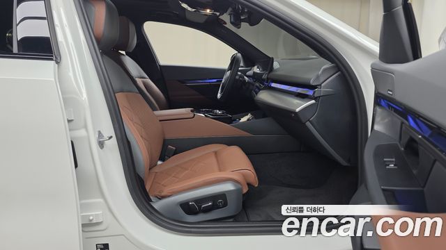 BMW 5-Series 530i xDrive M Sport