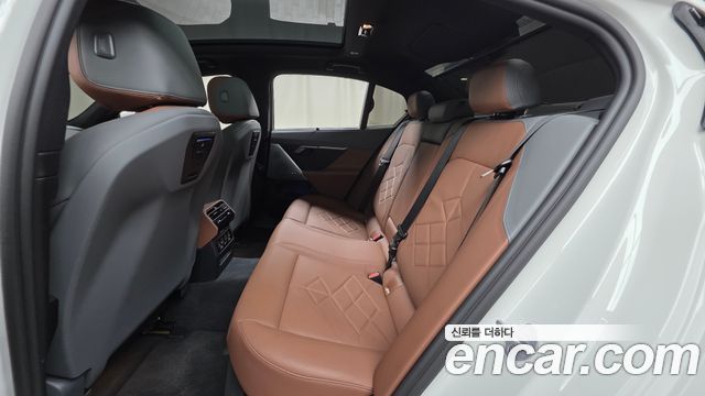 BMW 5-Series 530i xDrive M Sport
