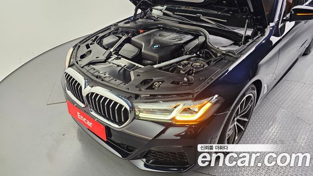 BMW 5-Series 520i M Sport