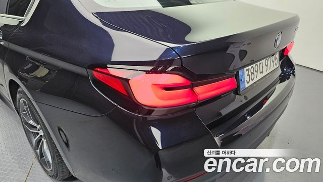BMW 5-Series 520i M Sport