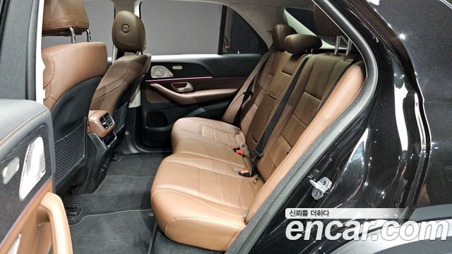 Mercedes-Benz GLE-Class GLE300d 4MATIC