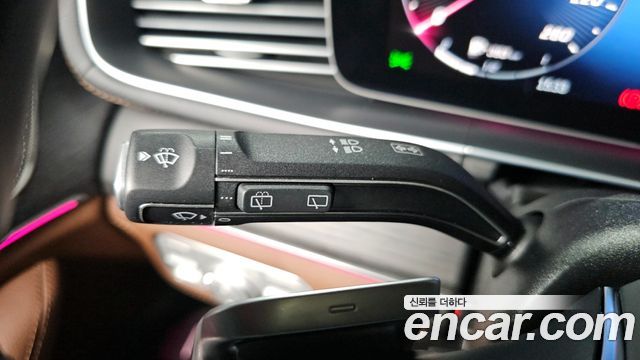 Mercedes-Benz GLE-Class GLE300d 4MATIC