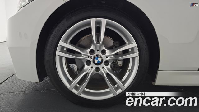 BMW 3-Series 330i M Sport