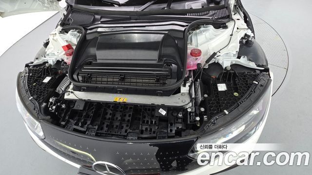 Mercedes-Benz EQE EQE350+