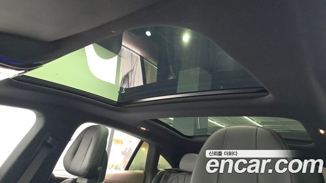 Mercedes-Benz EQE EQE350+