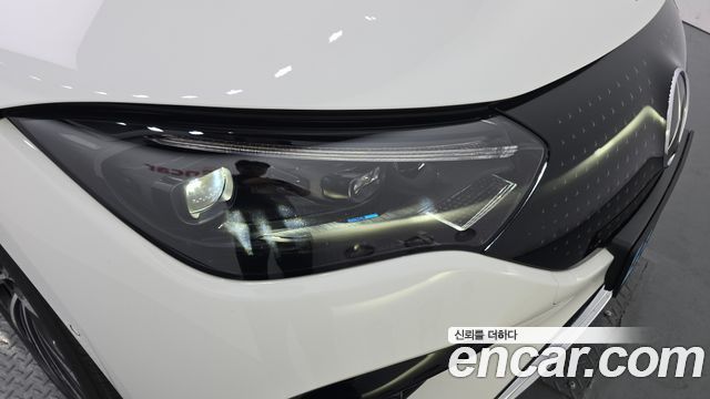 Mercedes-Benz EQE EQE350+