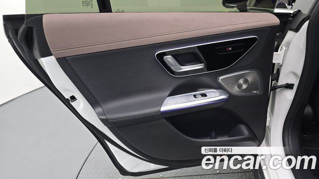 Mercedes-Benz EQE EQE350+