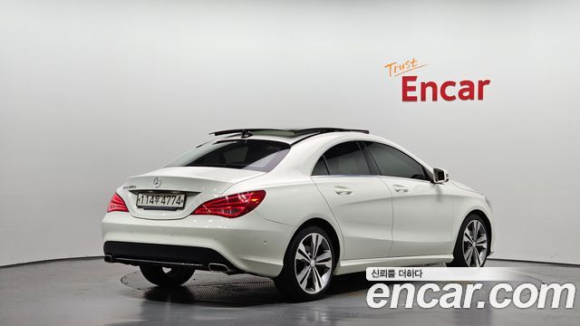 Mercedes-Benz CLA-Class CLA200 d