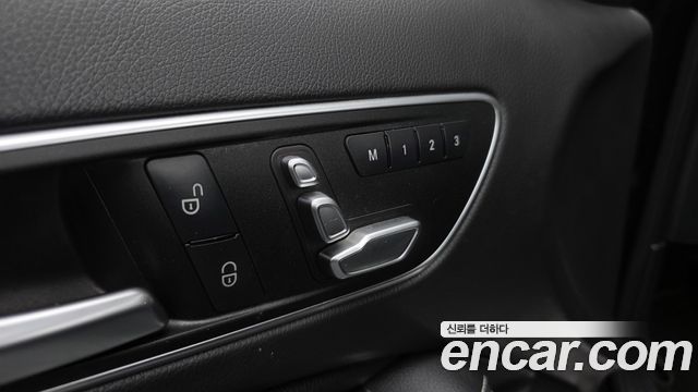 Mercedes-Benz A-Class A200
