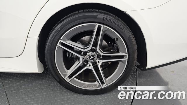 Mercedes-Benz CLS-Class CLS300d 4MATIC