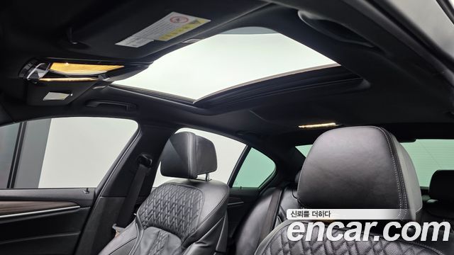 BMW 5-Series 520d M Sport Package Plus