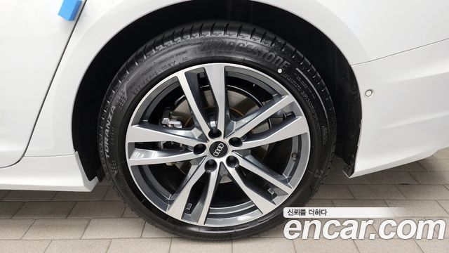 Audi A6 45 TFSI Quattro Premium