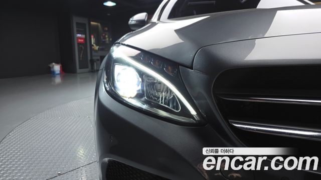 Mercedes-Benz C-Class C220 d 4MATIC
