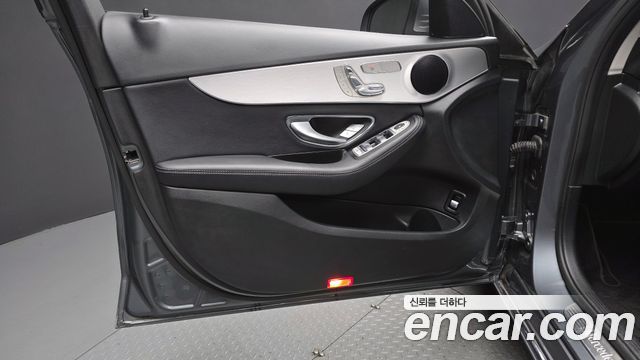 Mercedes-Benz C-Class C220 d 4MATIC