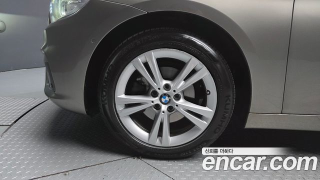 BMW 2-Series Joy