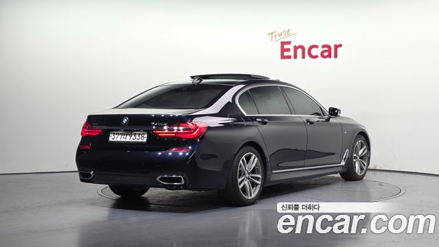 BMW 7-Series 730Ld xDrive M Sport