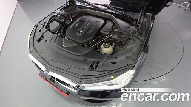 BMW 7-Series 730Ld xDrive M Sport