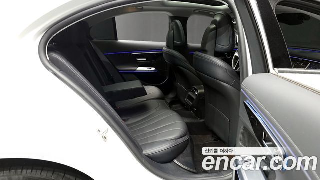 Mercedes-Benz E-Class E220d 4MATIC Exclusive