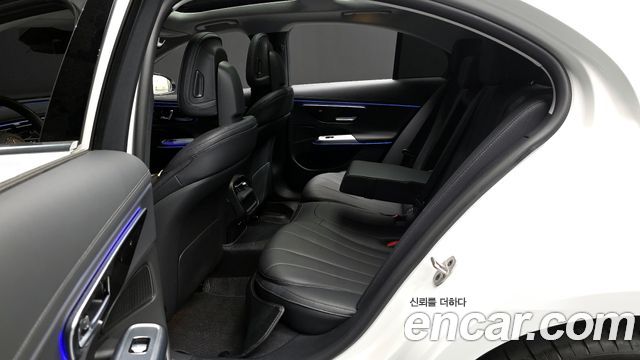 Mercedes-Benz E-Class E220d 4MATIC Exclusive