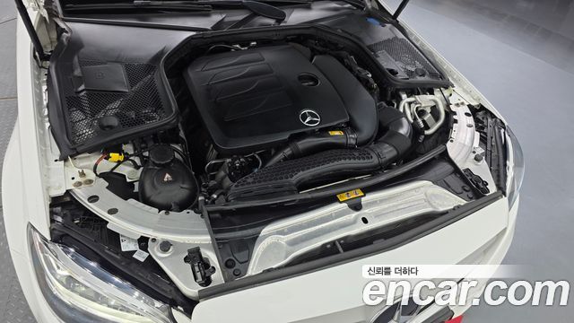 Mercedes-Benz C-Class C200