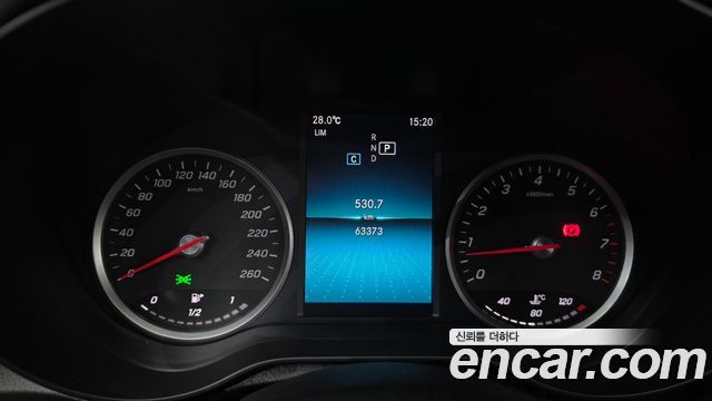 Mercedes-Benz C-Class C200