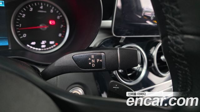 Mercedes-Benz C-Class C200